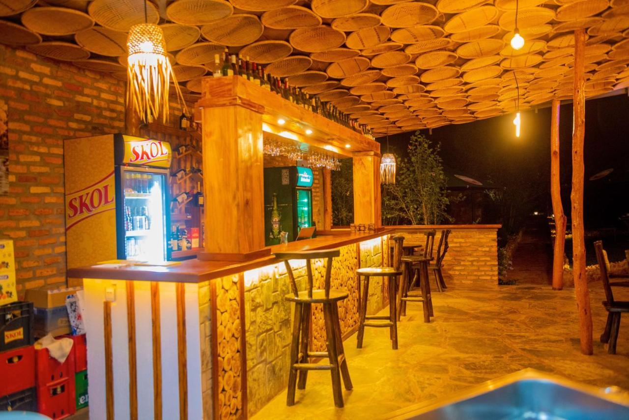 Akagera Transit Lodge Ngoại thất bức ảnh