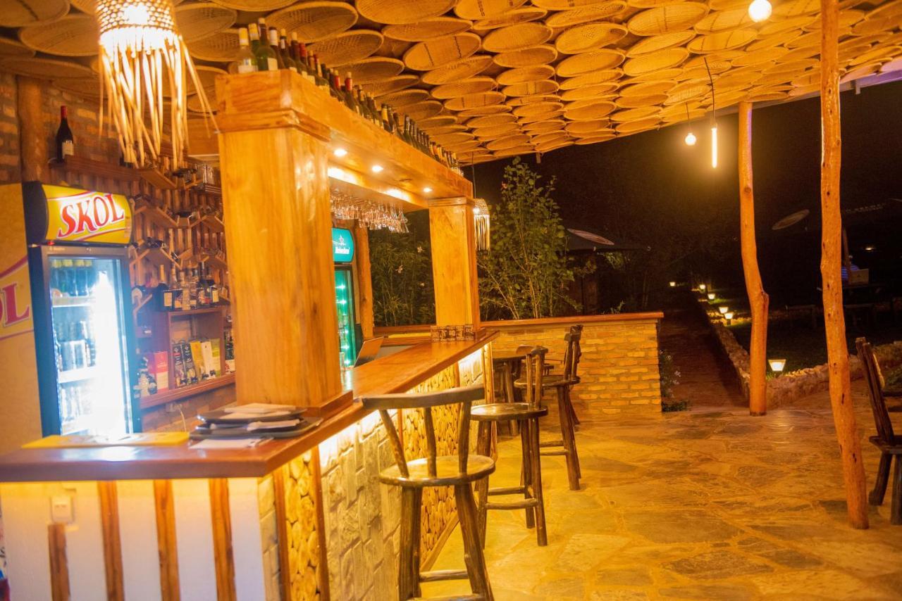 Akagera Transit Lodge Ngoại thất bức ảnh