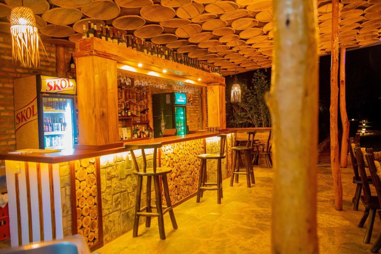 Akagera Transit Lodge Ngoại thất bức ảnh