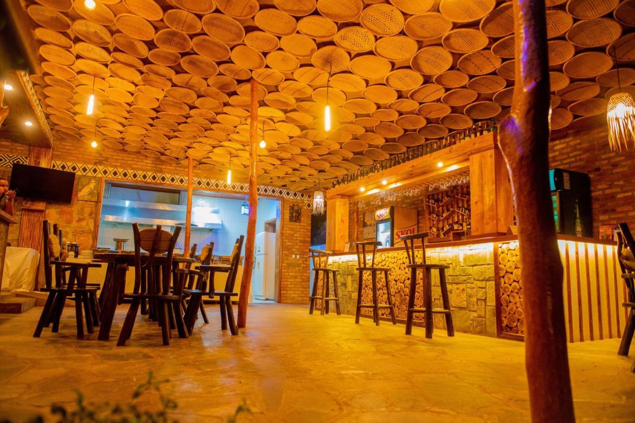 Akagera Transit Lodge Ngoại thất bức ảnh