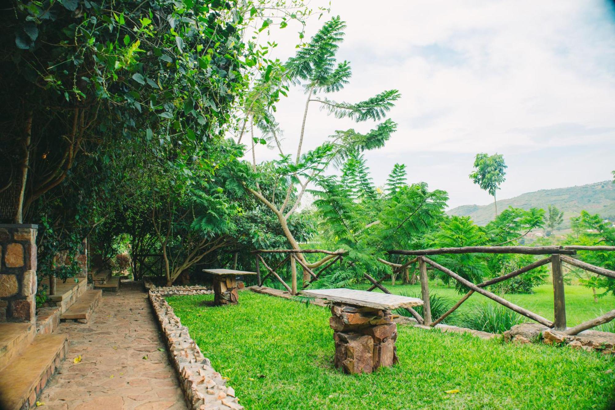 Akagera Transit Lodge Ngoại thất bức ảnh