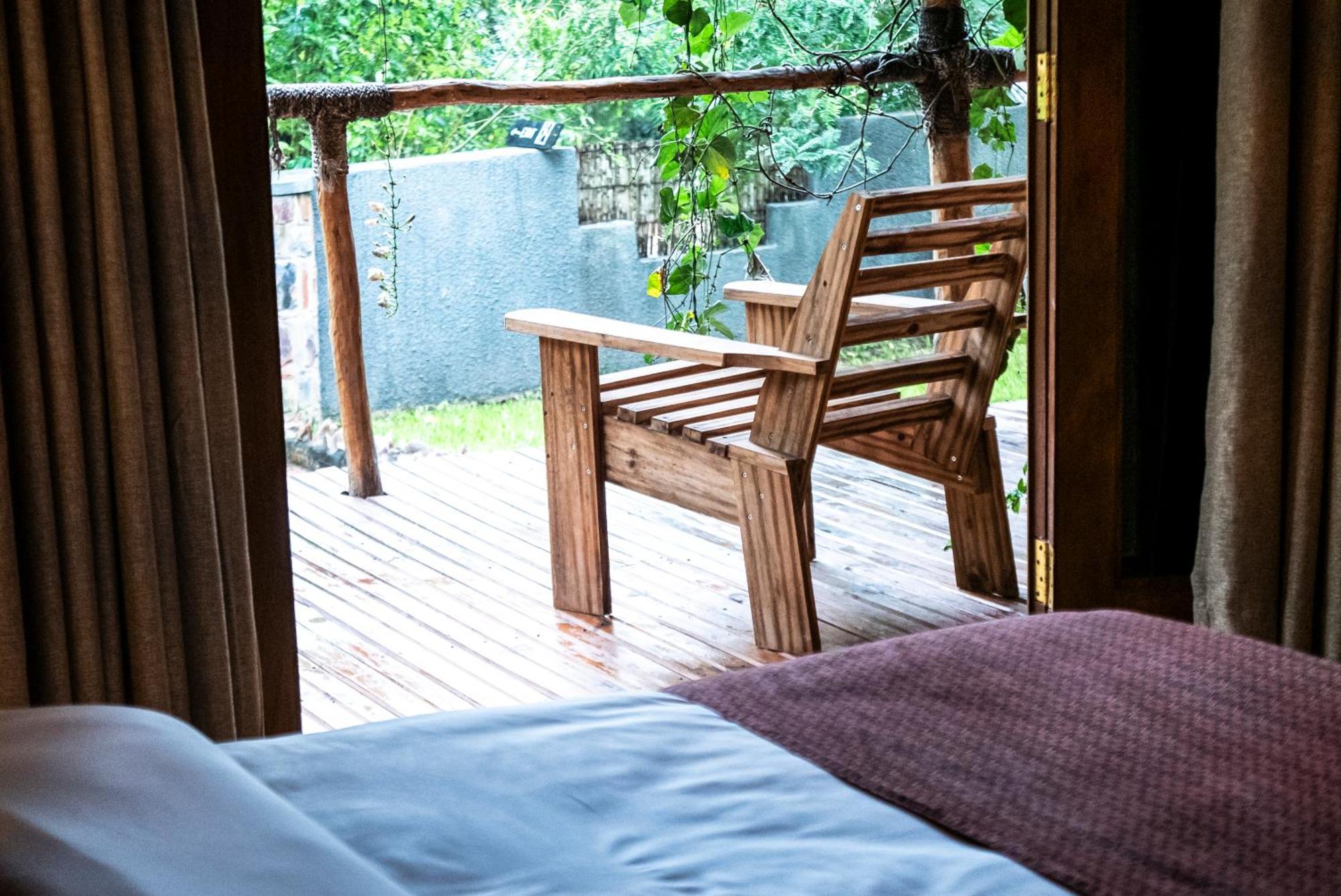 Akagera Transit Lodge Ngoại thất bức ảnh