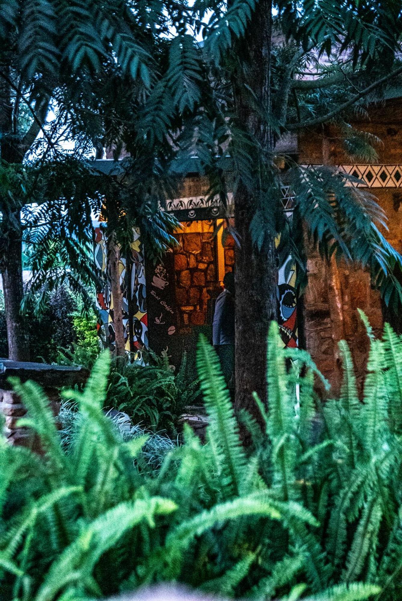 Akagera Transit Lodge Ngoại thất bức ảnh